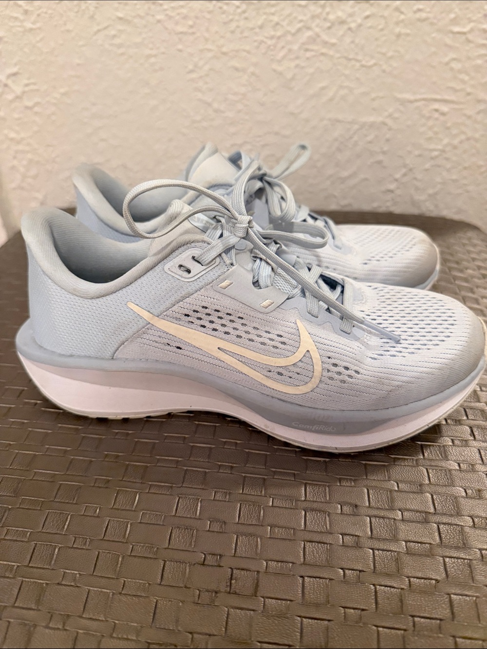Nike Women’s Pale Blue Running Sneakers with Cream Swoosh